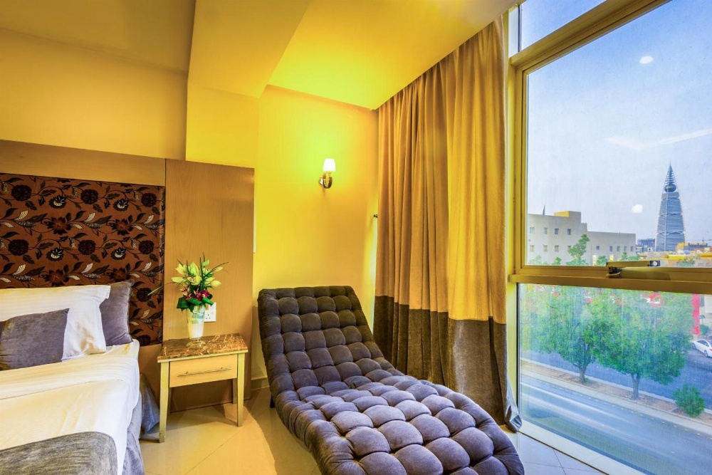 Al Muhaidb Al Takhasosi Suites Main image