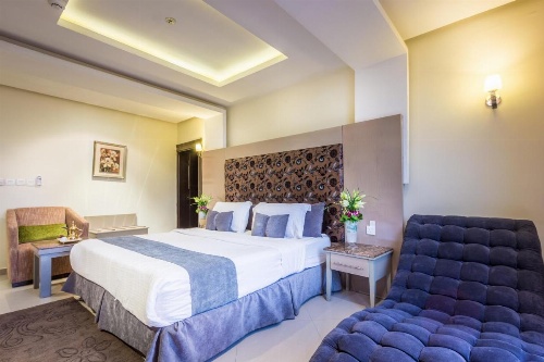 Al Muhaidb Al Takhasosi Suites image 8